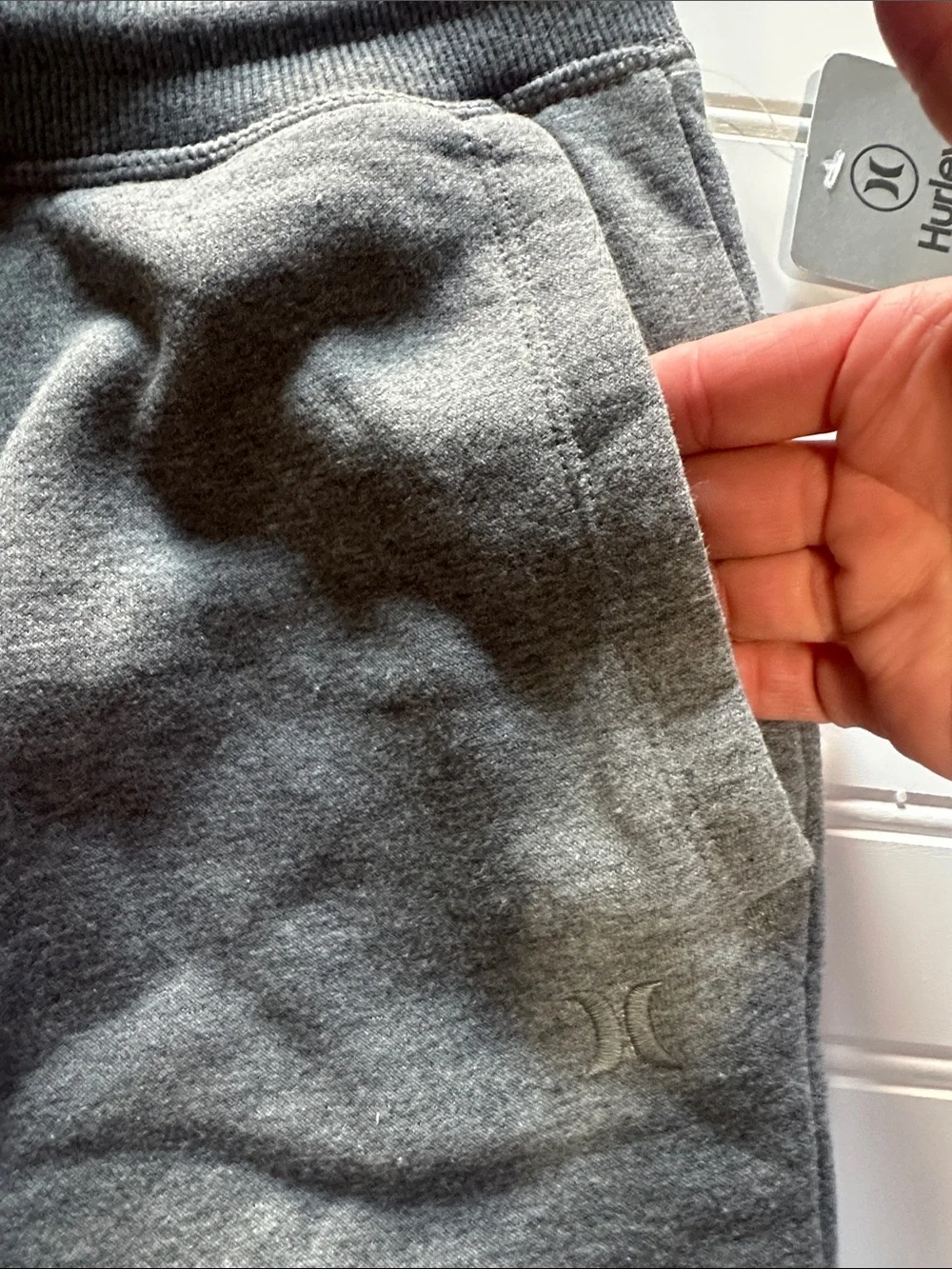 Hurley Fleece Jogger Sweatpants Gray Men’s Medium NWT Drawstring Athletic
